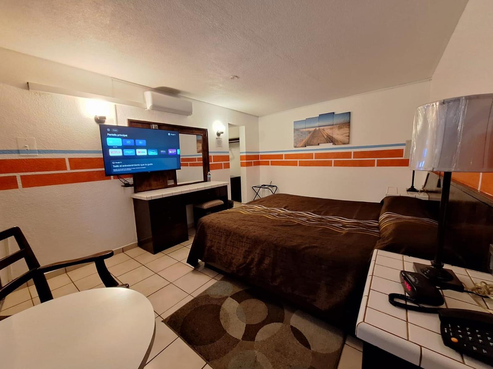 Motel Jabaloyas Tijuana Exterior photo